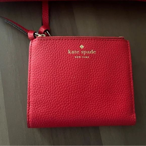 Kate Spade Flynn Street Valencia Prickly Pear Leather bag & wallet - Picture 10 of 14